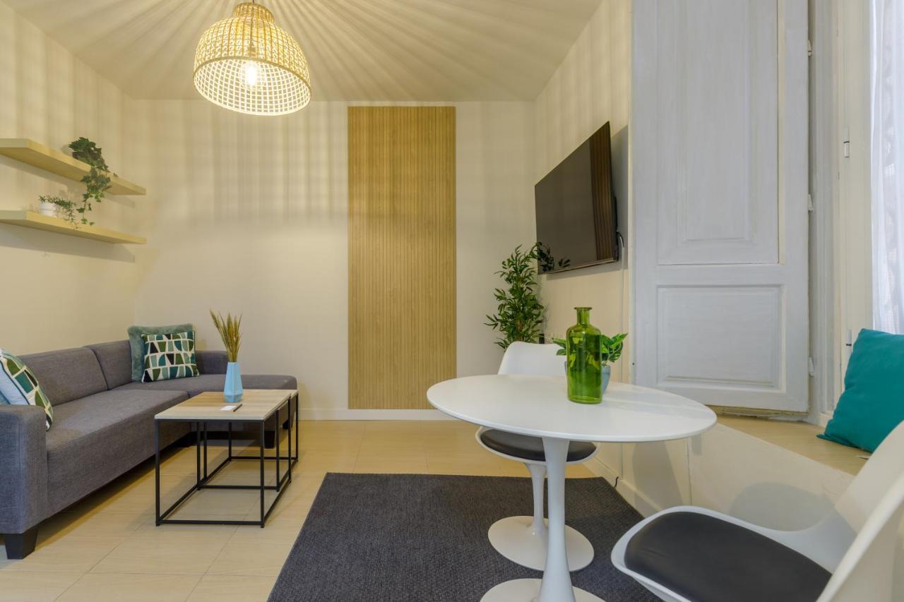 Casa Evi Lägenhet Málaga Exteriör bild